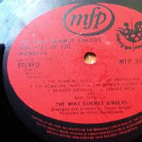 The Mike Sammes Singers - Hits of the Wombles UK LP Vinyl Album