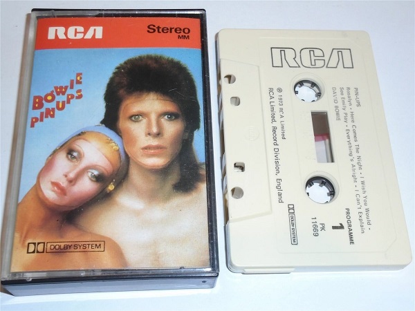 David Bowie - Pin Ups RCA PK11669 Cassette Tape White Shell Black Text RCA