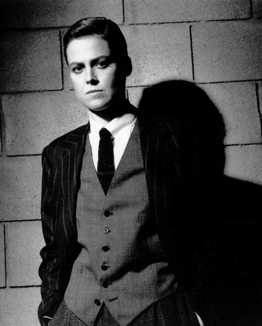 sigourney weaver biography (born 1949) / gallery